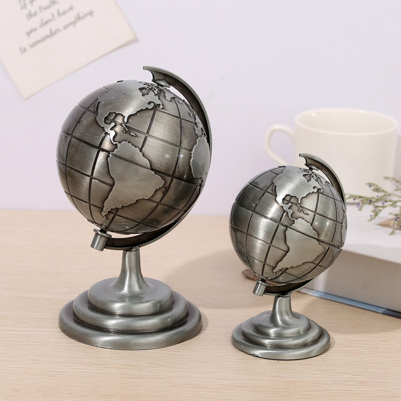 Vintage Alloy Globe Figurine R - đánh giá và giá Office Furniture World